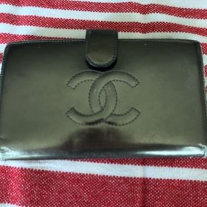 Chanel Grey Patent Leather Wallet